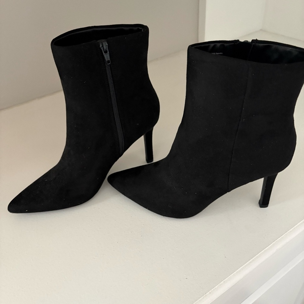 women's boots - black suede